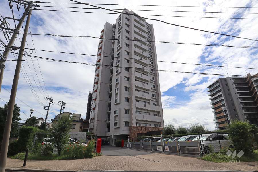 レーベンスクエア川口フェアリアの外観（北側から）