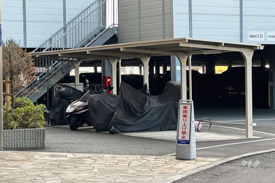 バイク置場