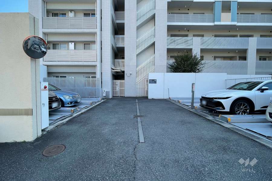 敷地内駐車場（屋外機械式）