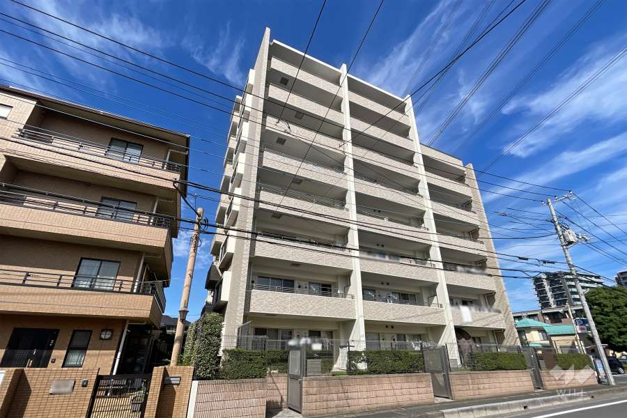 ライオンズ東川口グレーステラスの外観（南西側から）