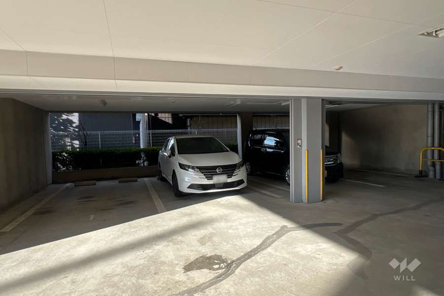 敷地内駐車場（屋内平面式）