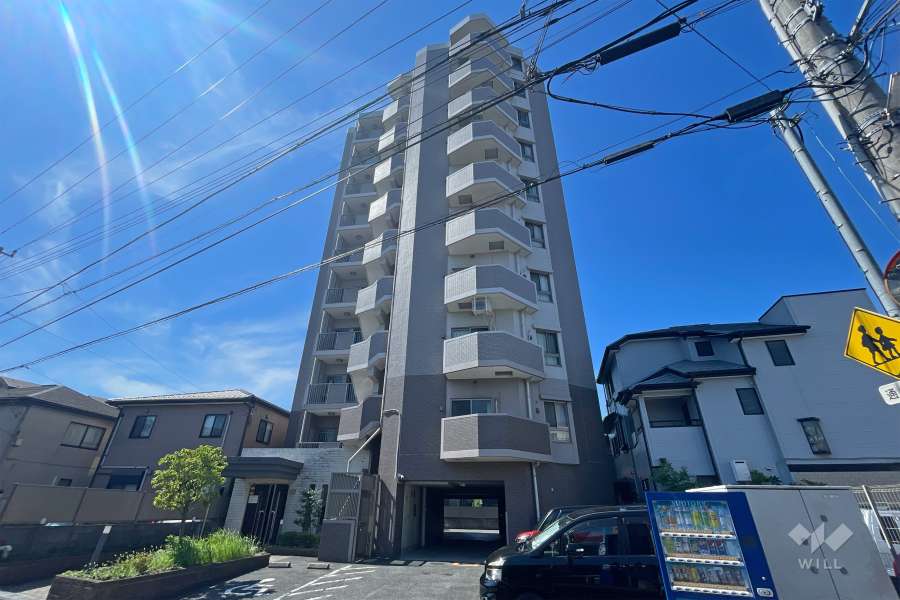 シャインノーブル川口リバーパークの外観（北側から）
