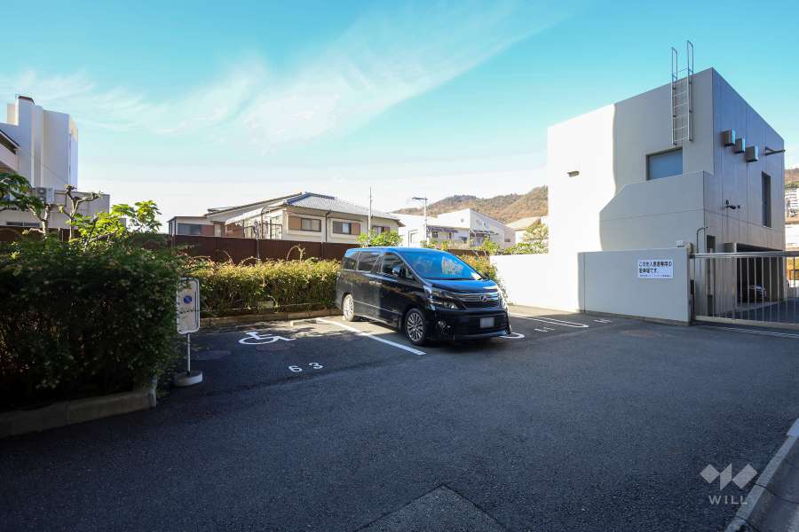 敷地内駐車場（店舗用）