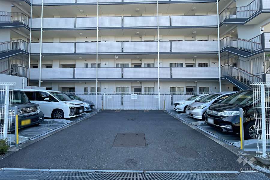 敷地内駐車場（屋外機械式）