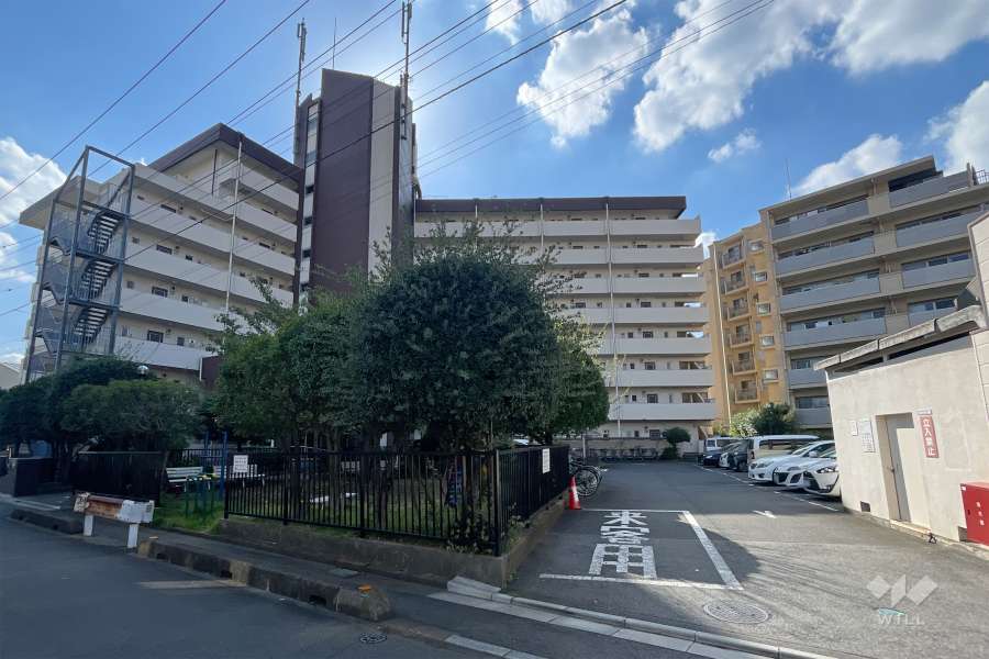 はとがや南マンションの外観（北東側から）　　