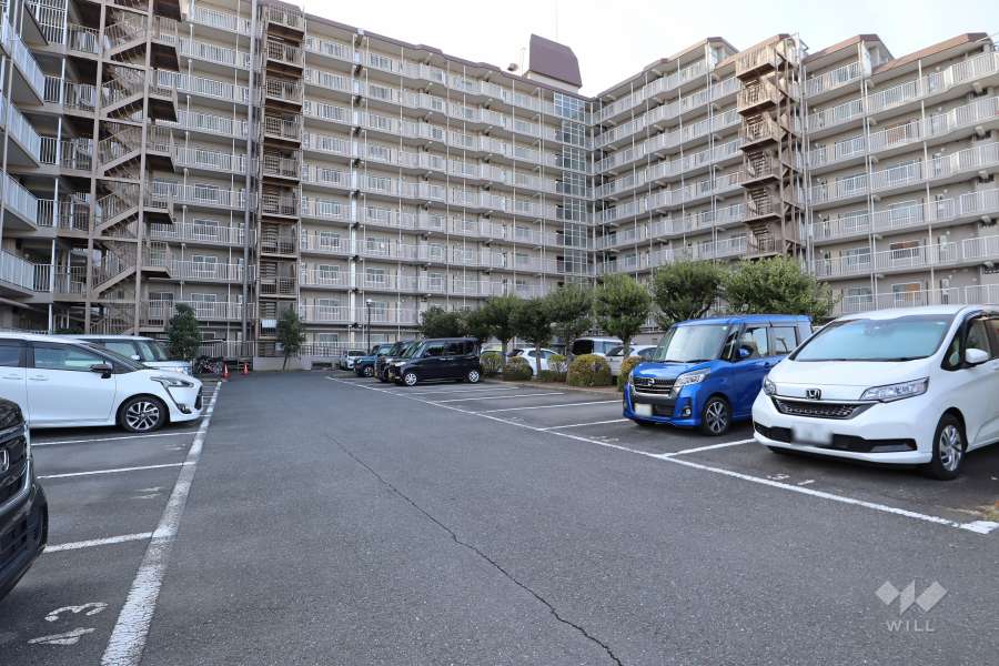 敷地内駐車場（屋外平面式）