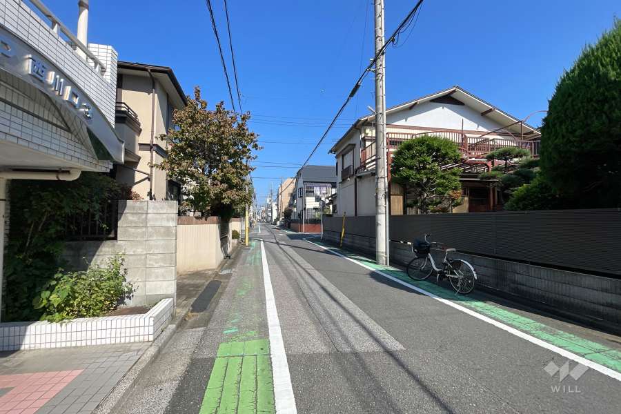 敷地東側の前面道路　