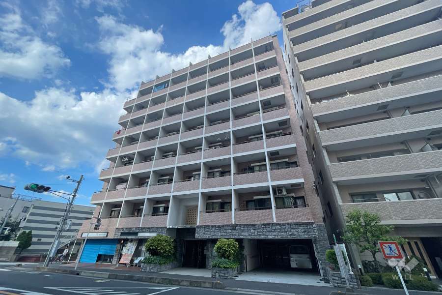 ライオンズマンション川口並木第2の外観（南西側から）