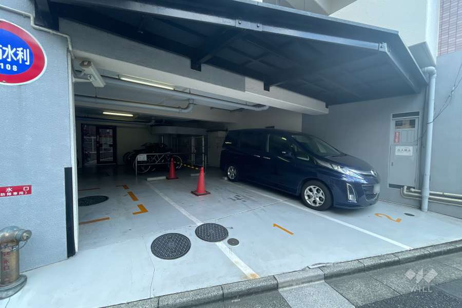 敷地内駐車場（屋内平面式）