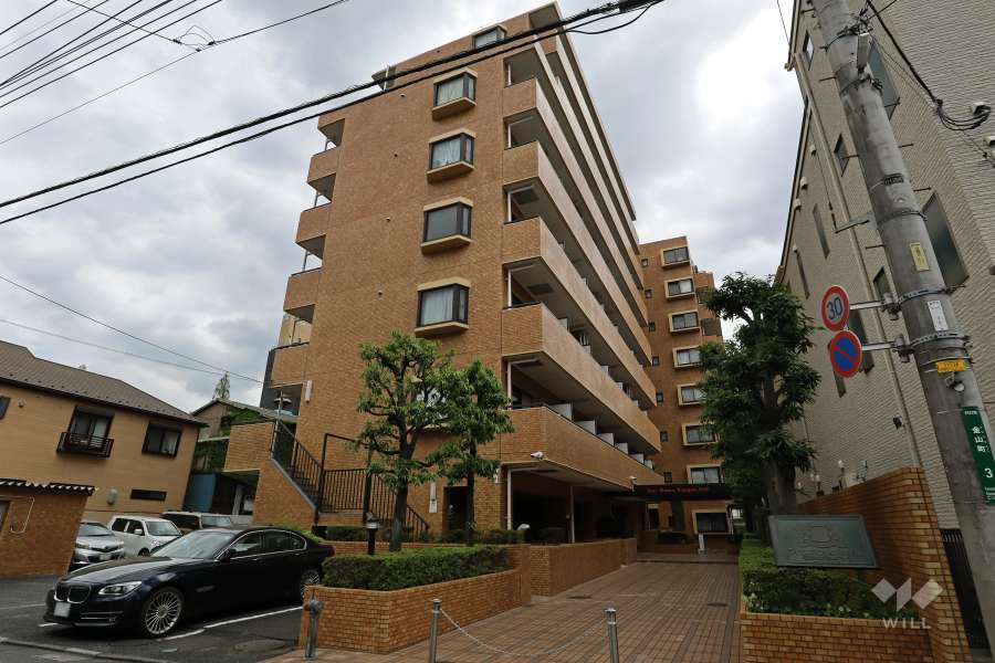 ライオンズマンション川口第10の外観（北西側から）