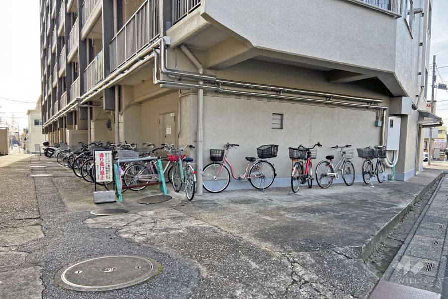 駐輪場・バイク置場