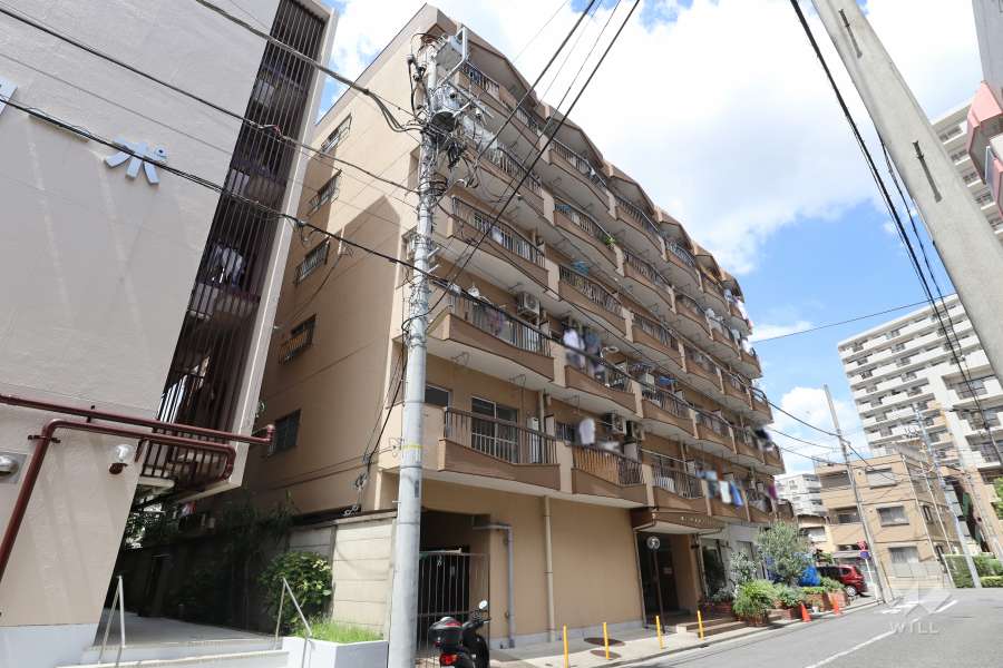 川口第一永谷マンションの外観（南側から）　
