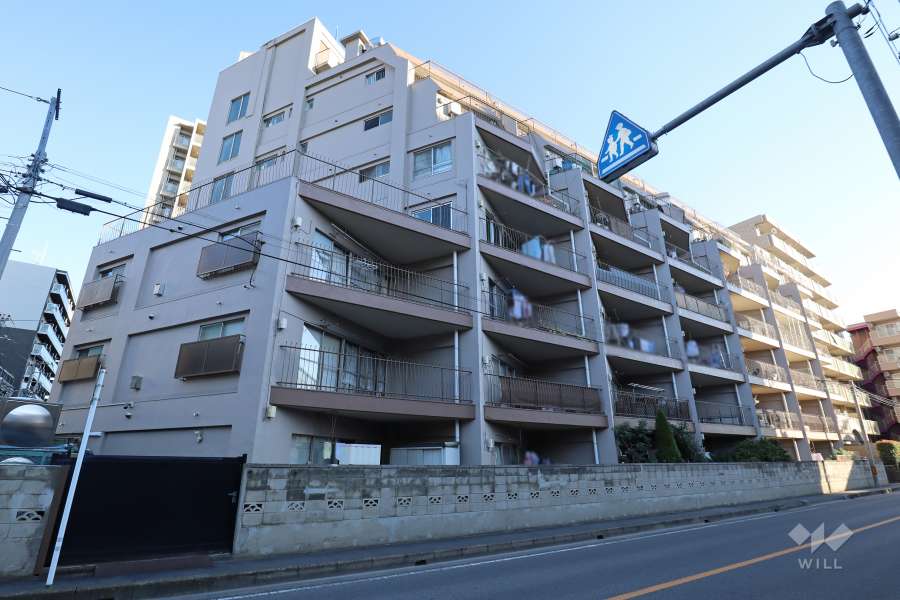 西川口ファミリーマンションの外観（北西側から）