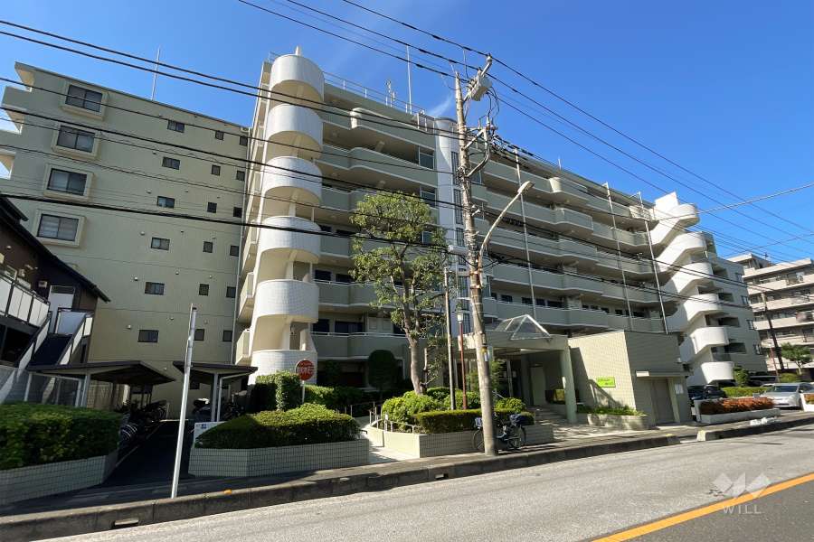 エクレール東川口の外観（南東側から）