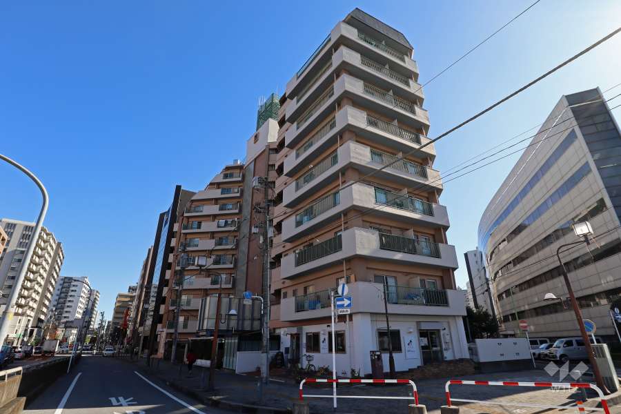 川口ファミリーマンションの外観（北西側から）