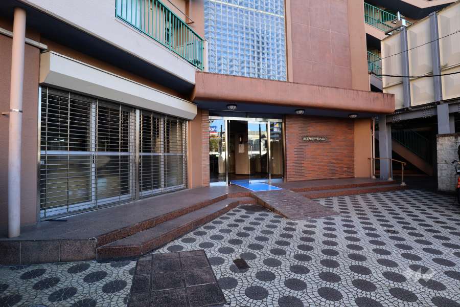 エントランスアプローチ