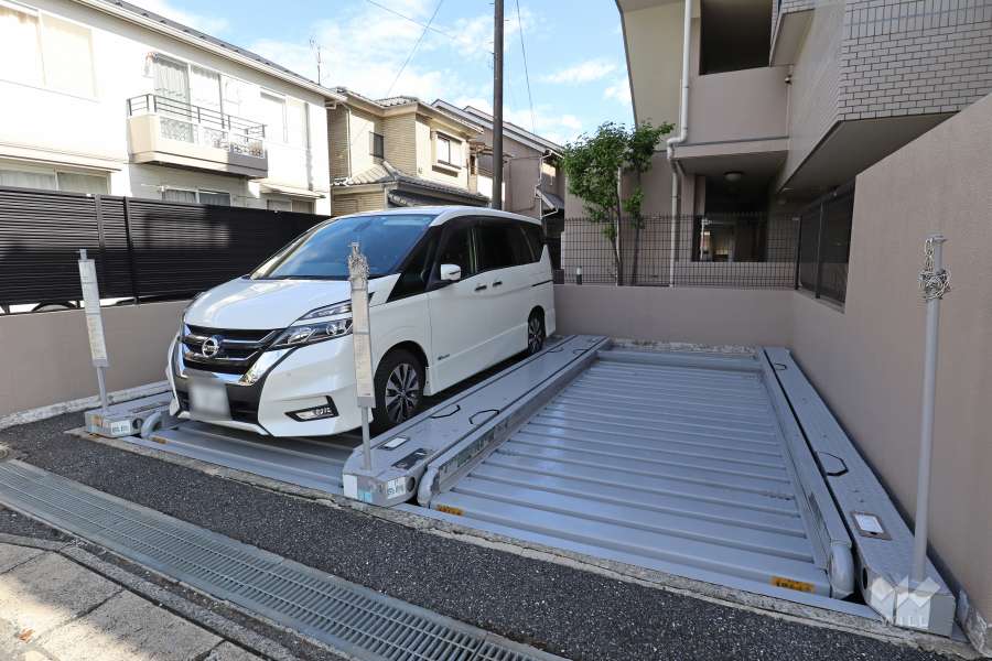 敷地内駐車場（屋外機械式）