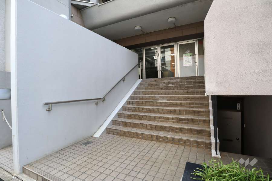 エントランスアプローチ