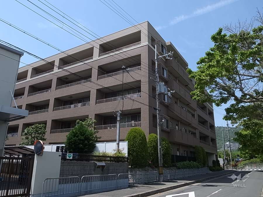 ステイツ箕面の外観(南東側から)
