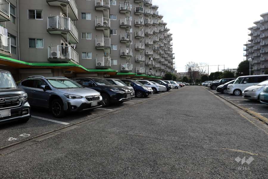 敷地内駐車場（屋外平面式）