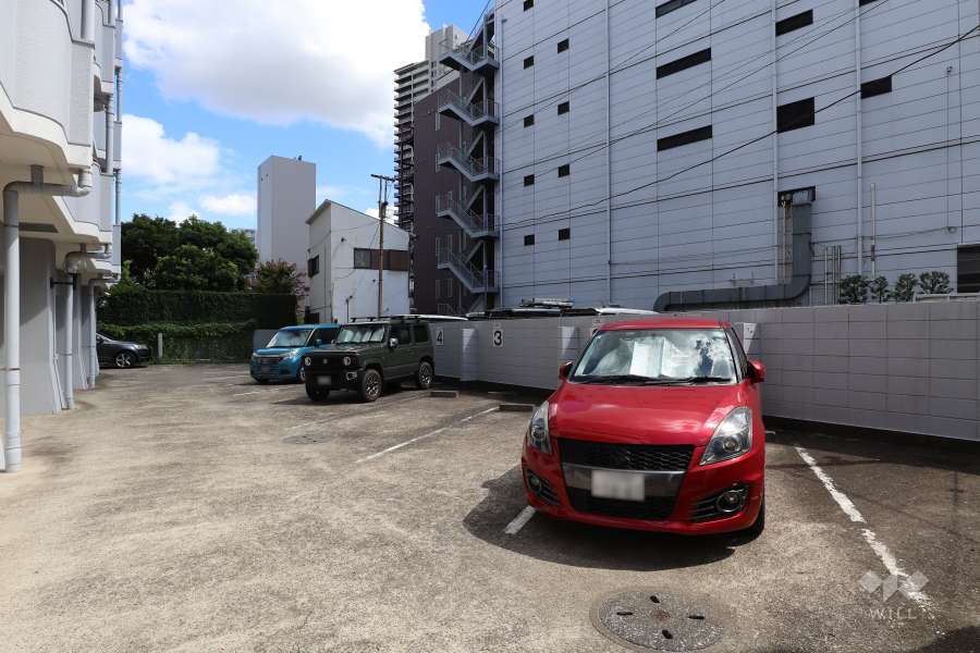 敷地内駐車場（屋外平面式）
