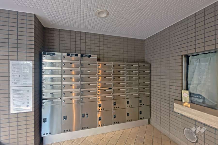 共用ポストと宅配ボックス