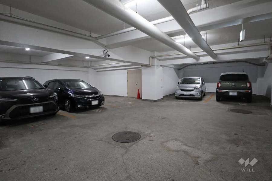 敷地内駐車場（屋内平面式）　