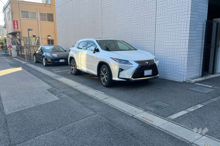 敷地内駐車場（屋外平面式）