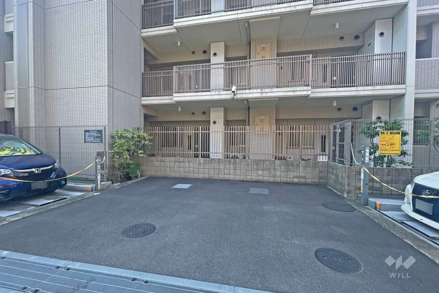 敷地内駐車場（屋外機械式）