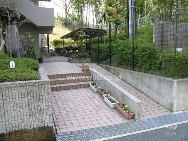 エントランスアプローチ