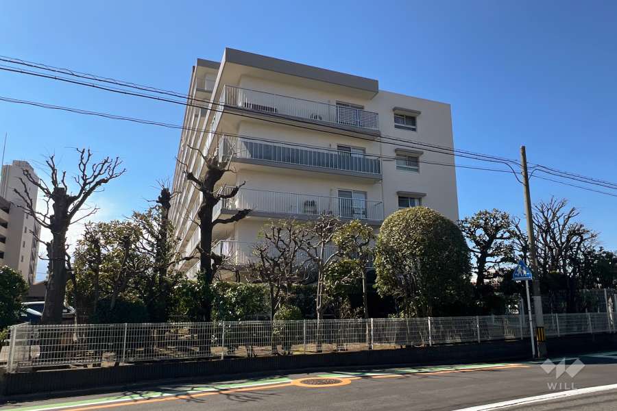 グリーンコーポ川口A棟の外観（南東側から）