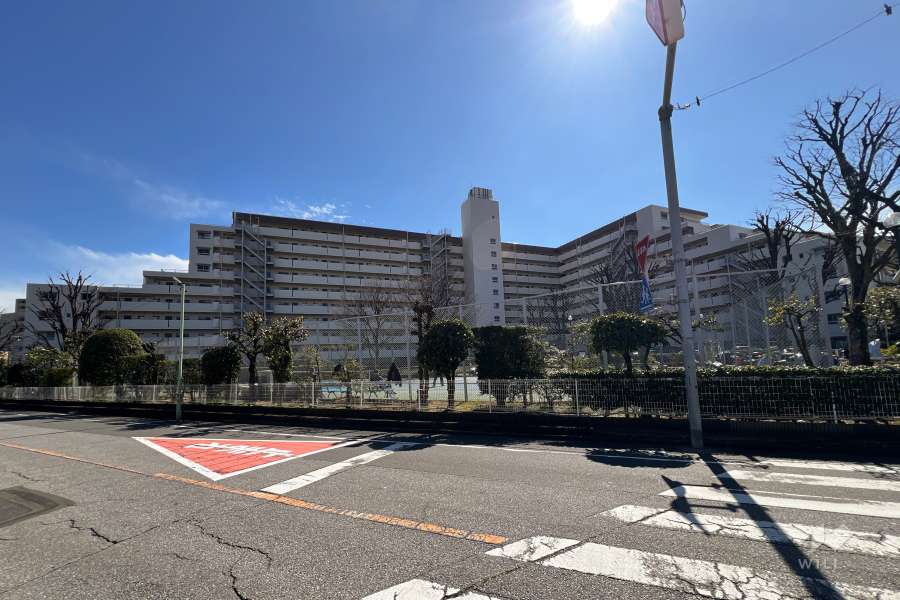 グリーンコーポ川口A棟の外観（北側から）