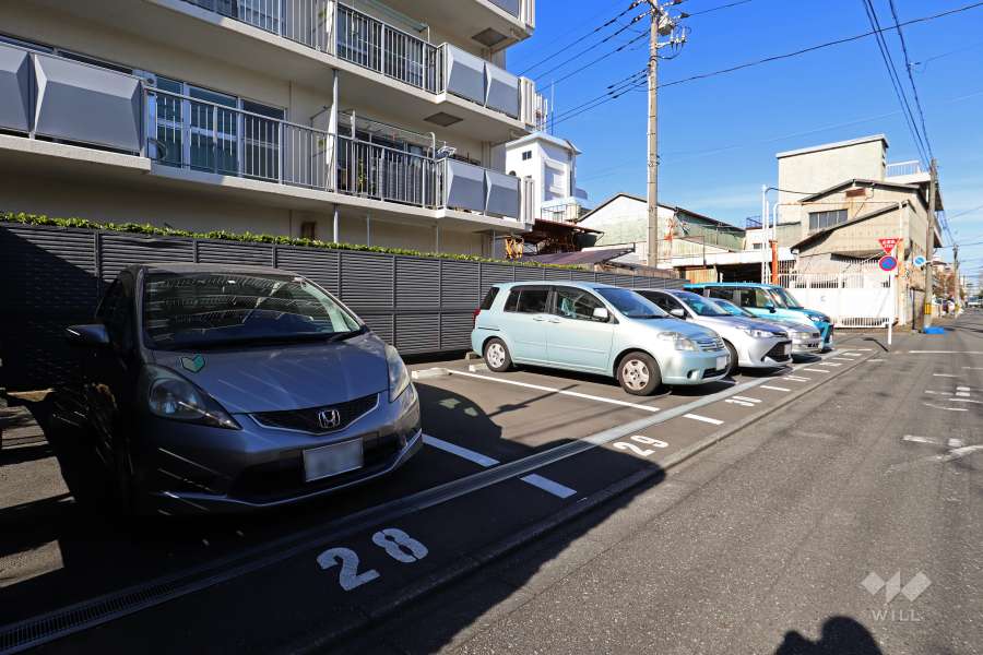 敷地内駐車場（屋外平面式）