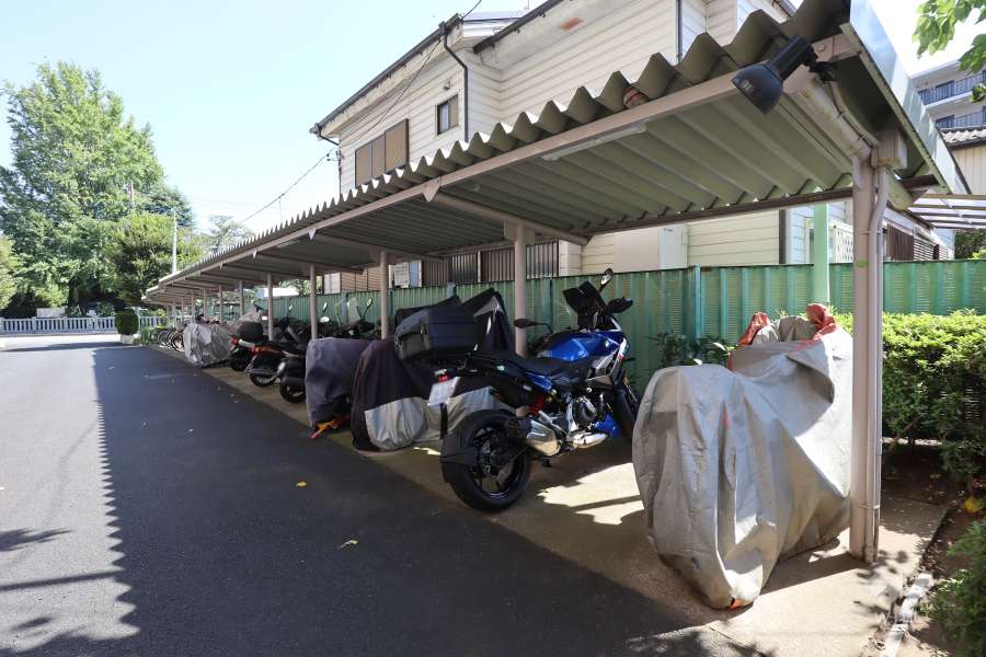 バイク置場
