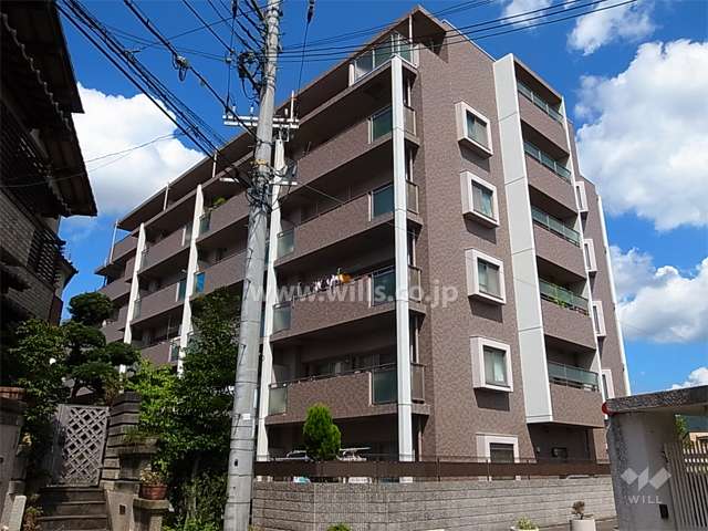 セントラル箕面瀬川の外観（南東側から）
