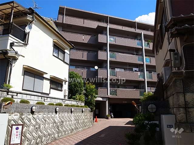 エントランスアプローチ