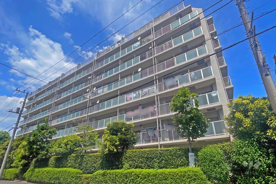 サンマンション川口1番館の外観（南東側から）