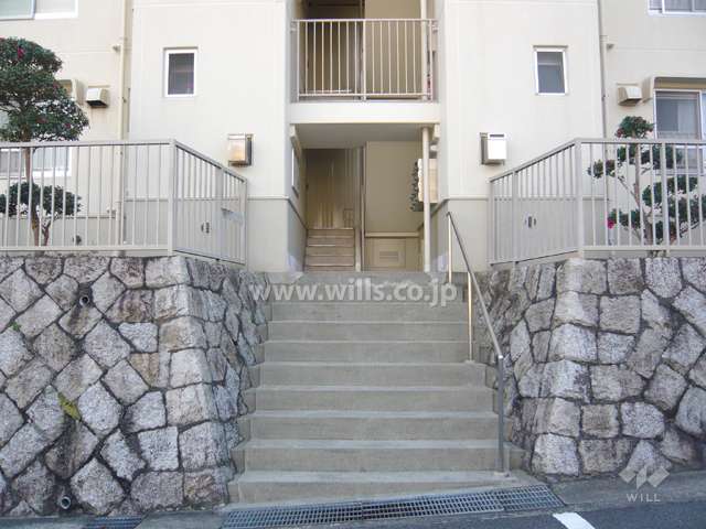 建物入口（共用ポスト）