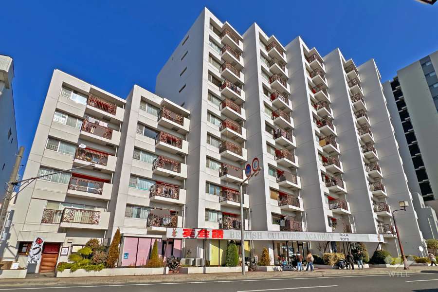 クレール川口の外観（西側から）