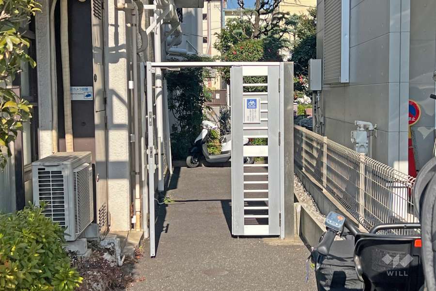 駐輪場の出入り口