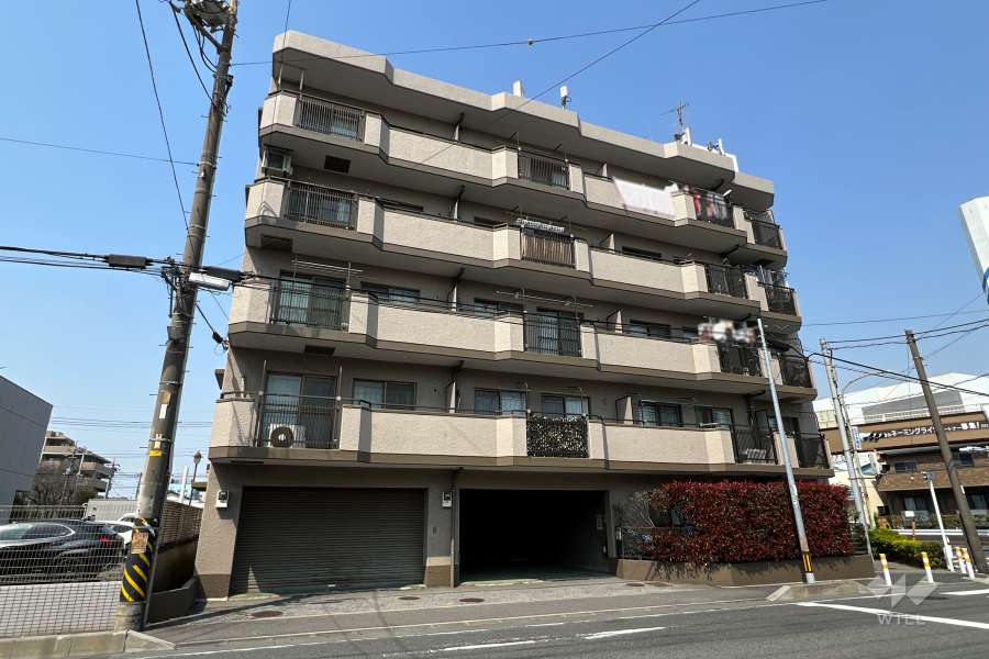 セザール第2川口朝日町の外観（南西側から）