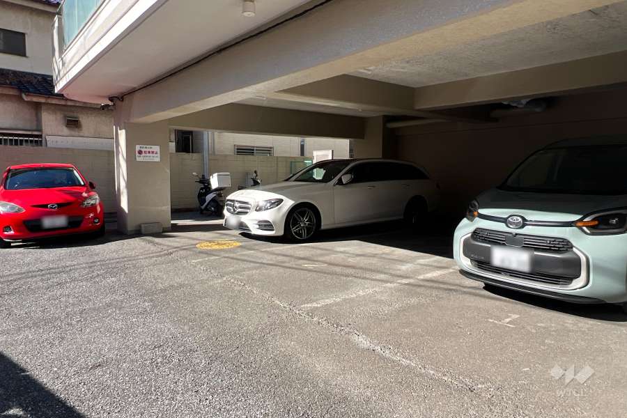 敷地内駐車場（屋内平面式）