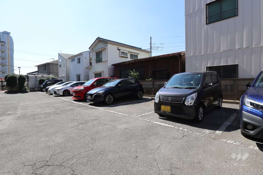 敷地内駐車場（屋外平面式）