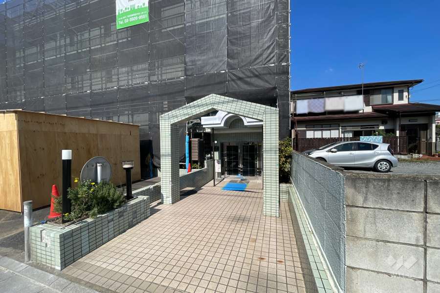 エントランスアプローチ