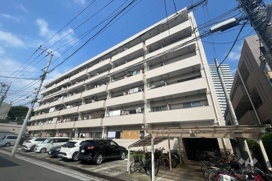 川口寿コーポの外観（南西側から）