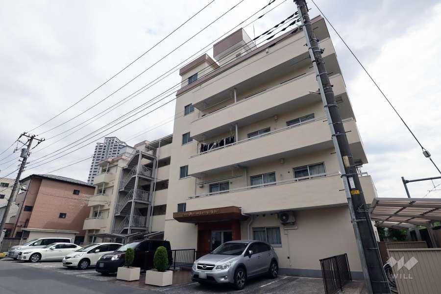 ライオンズマンション川口第5の外観（北西側から）