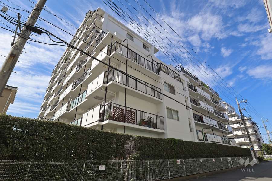 グリーンプラザ川口第1号棟の外観（南東側から）