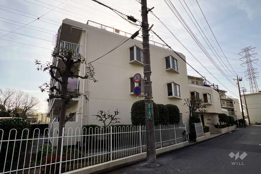 川口グリーンライフの外観（北側から）