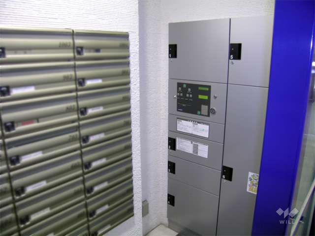宅配ボックスと共用ポスト
