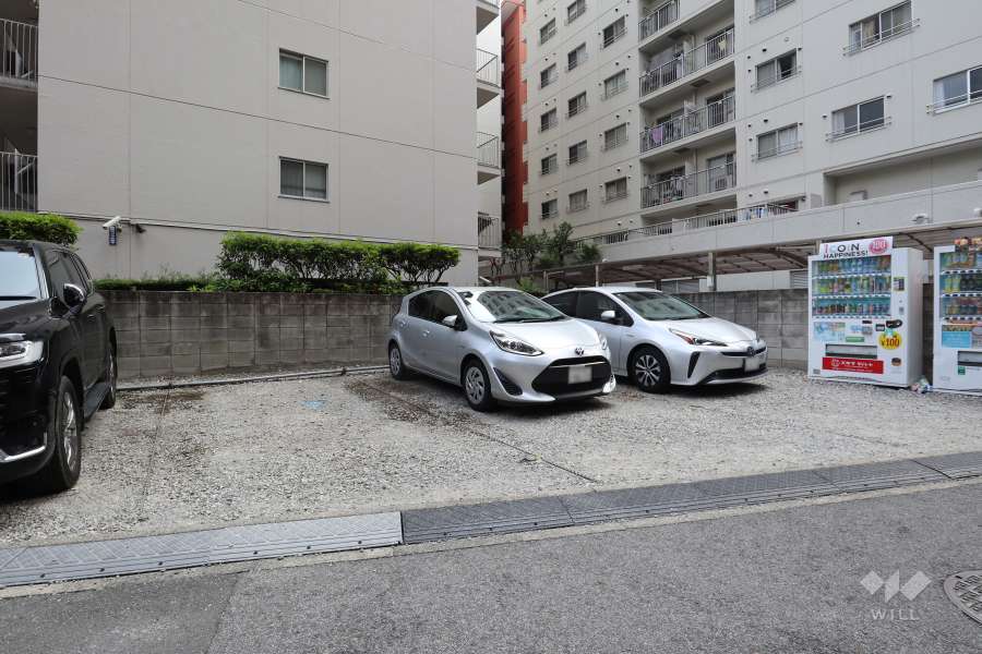 敷地内駐車場（屋外平面式）
